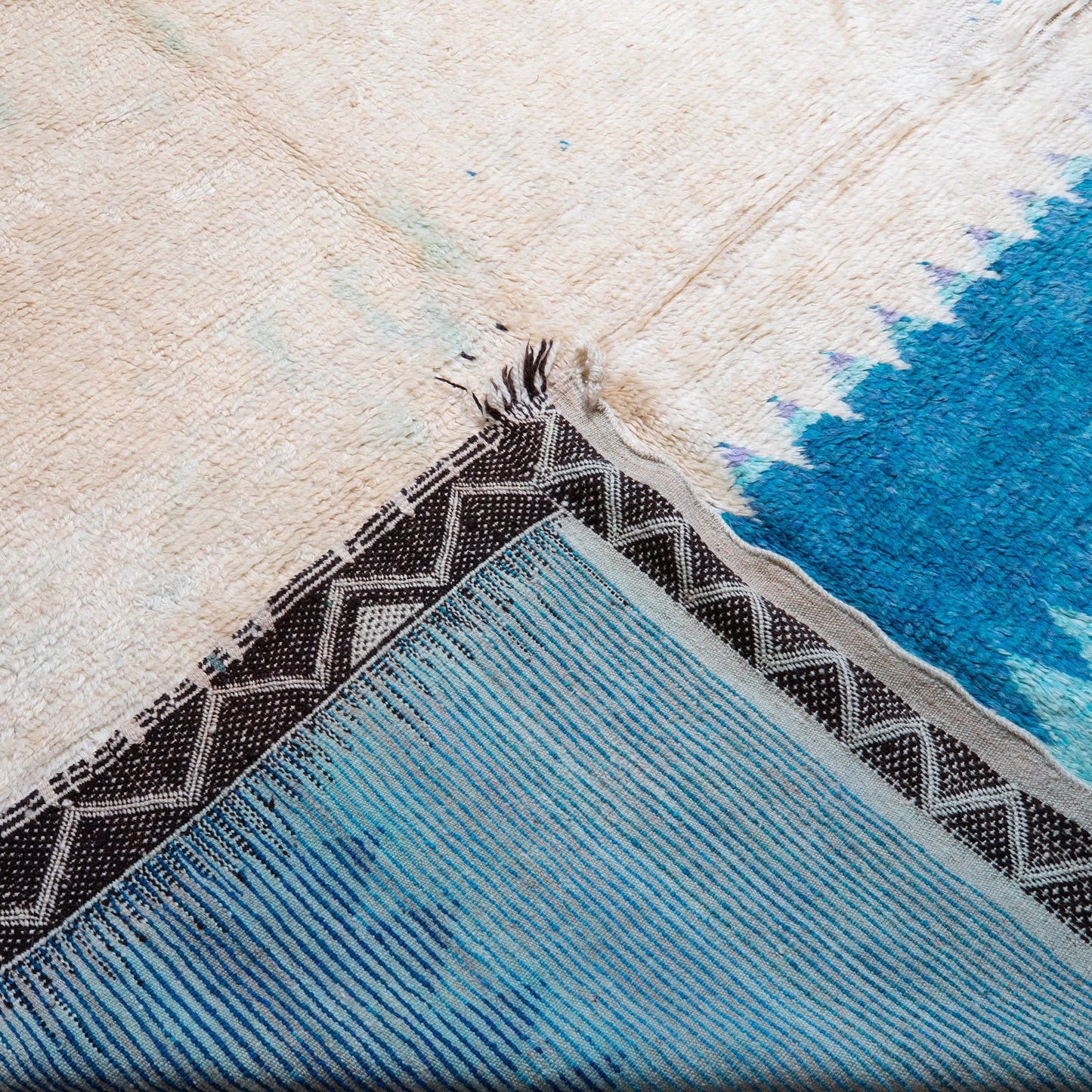 Waves Rug - Photo 4