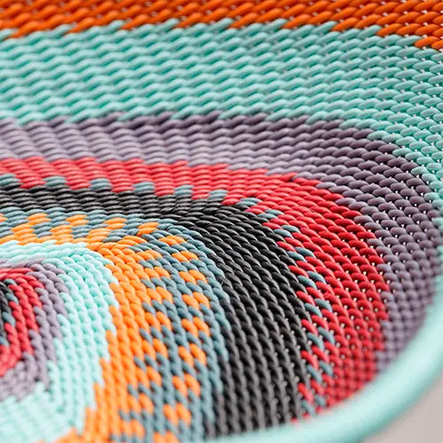 Flat square basket zulu wire- Blue Mountain - Close up