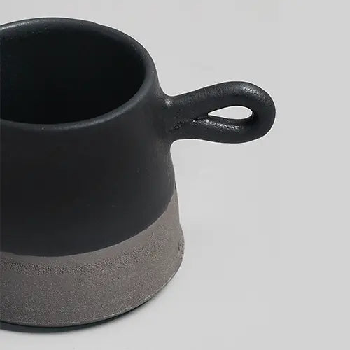 Expresso Cups Cone - Ebony - Close up