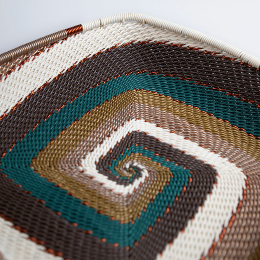 Flat square basket zulu wire New Earth II