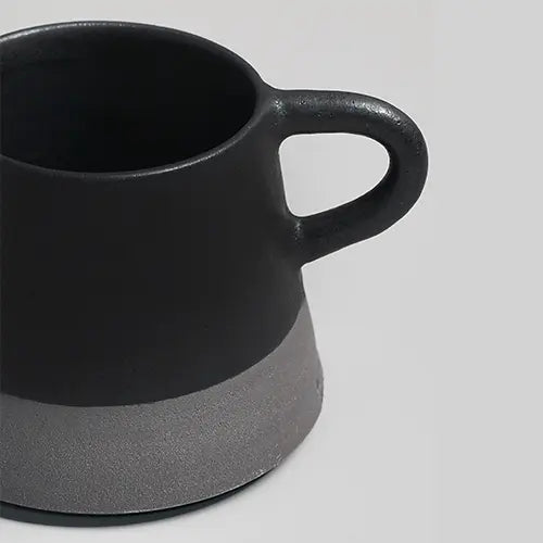  Mug Cone - Black & Ebony - Close up
