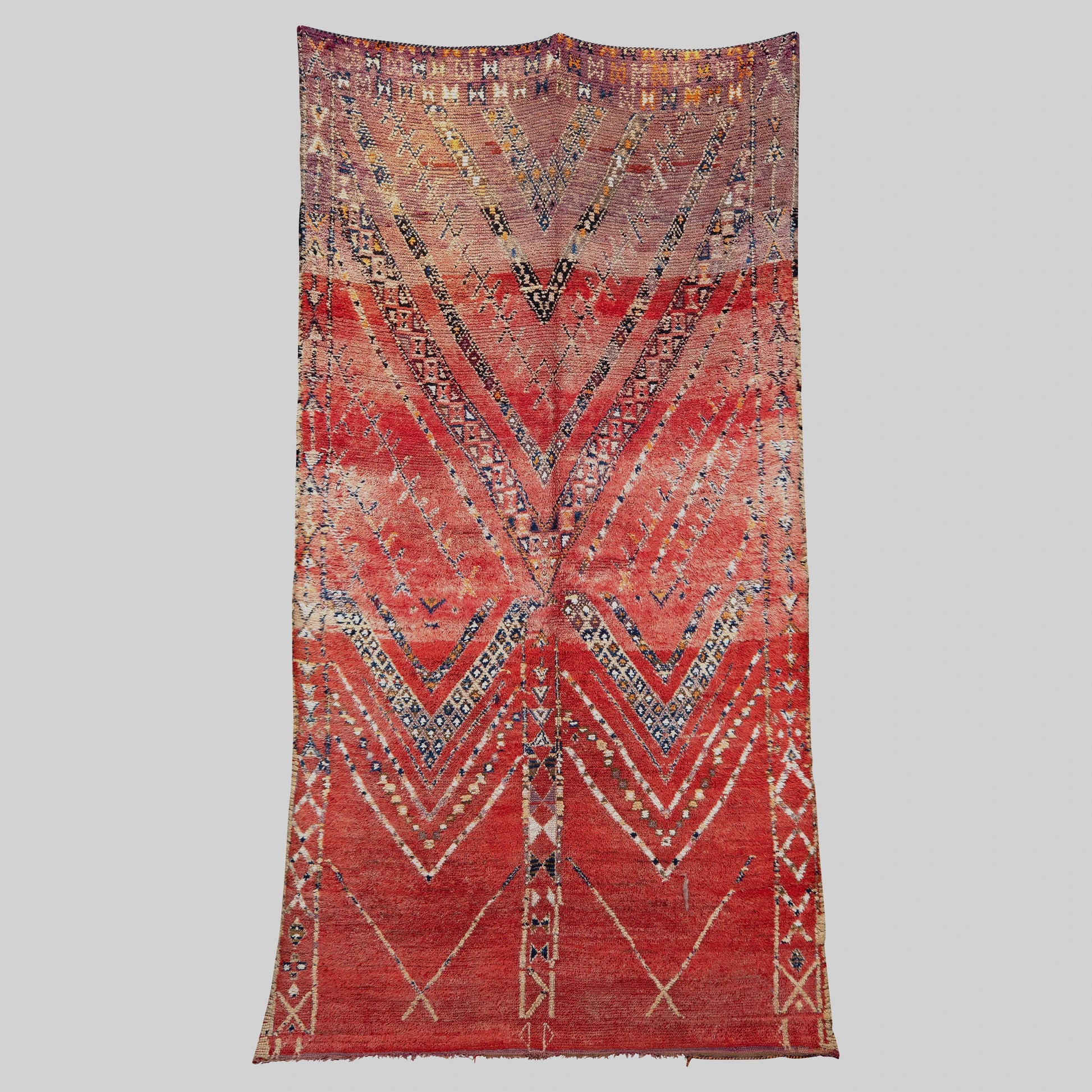 Ruby Rug - Photo 1